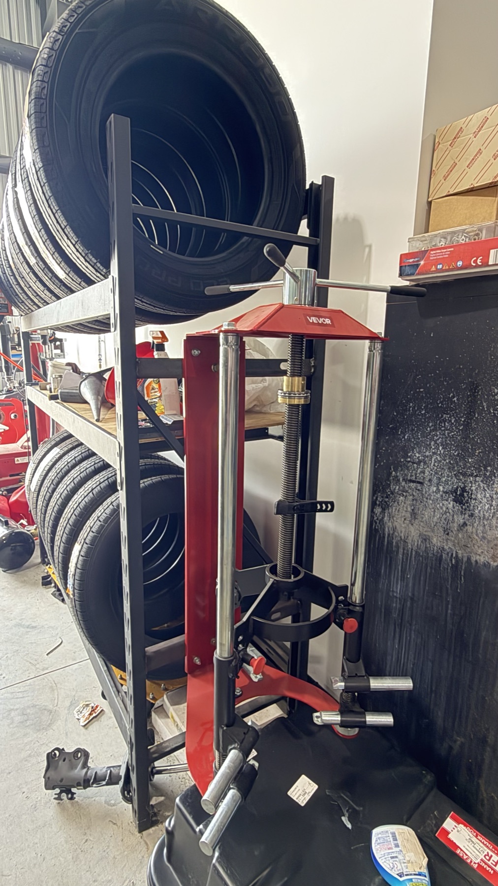 Tire service equipment
