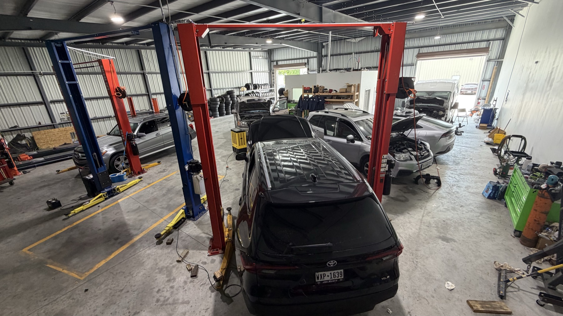Full shop overview from rear